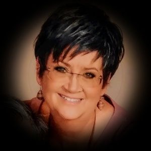 Meet your Posher, Anita